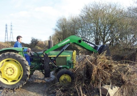 Chargeur pour les anciens tracteurs Emily Toploader.jpg