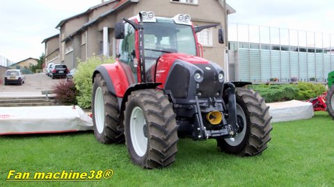 Comice Agricole Charnècles 2011 001 (retouchée) Lindner Geotrac 104 Pro.jpg