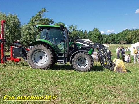 Deutz Fahr Agrotron K 90.jpg