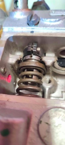 pompe_injectionDeutz73.jpg