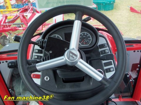 Lindner Geotrac 94 (3).jpg