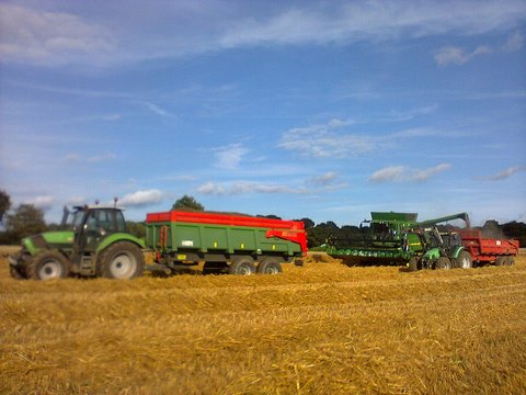 M620 + Gyrax BMX160<br />106 mk2 + Chevance 15T<br />JD T660