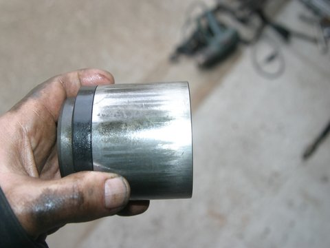 le piston de ce côté ça va.