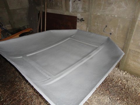 l’intérieure de toit <br />pour éviter la condensation j'ai passer de l'anti gravillonnage
