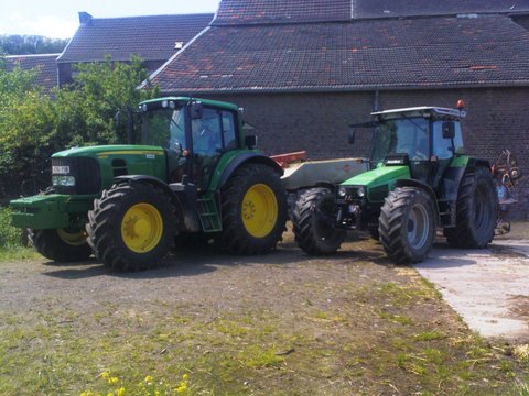 JD 6830 et Kuhn + Deutz Agrostar 6.38 et PZ