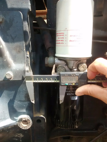 deutz fuel filter.jpg